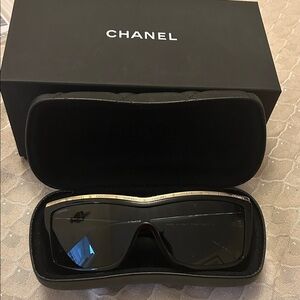 CHANEL Black Shield Sunglasses with Gold Accent Cruise 2023